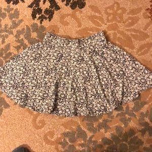 Hollister flowy skirt